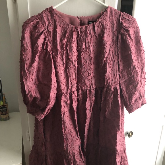 Pink dainty spring dress - Picture 5 of 6